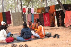 Sight-seeing in Shantiniketan -- Shanibarer Haat