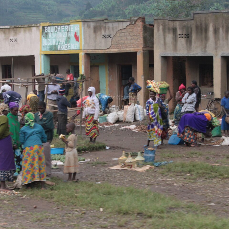 Drive from Kigali to Gisenyi, in Rwanda.
