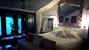 Stay at The Cottage Jeolikote, Uttarakhand