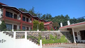 Chaukori – 5th Halt in Our Uttarakhand Road-trip: Review of Ojaswi Resort in Chaukori