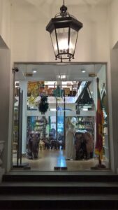 Shopping at Laksala in SriLanka