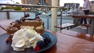 Food in Australia -- Desserts