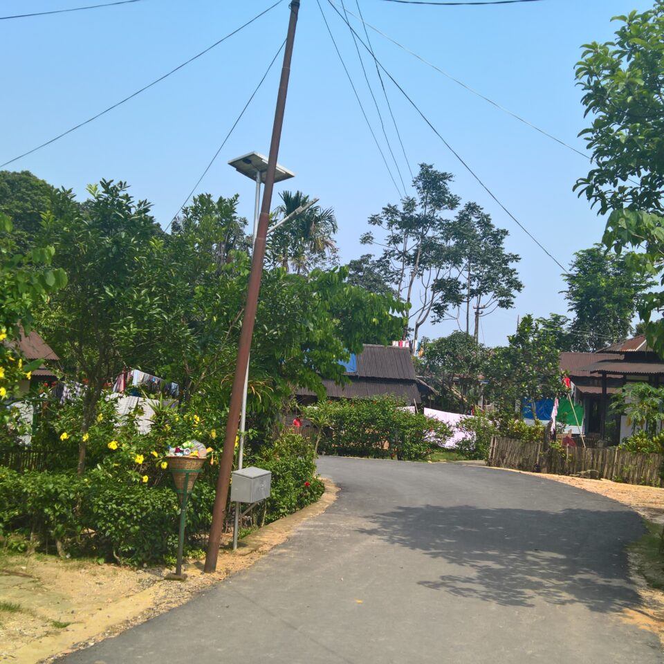 Day trip to Mawlynnong Village